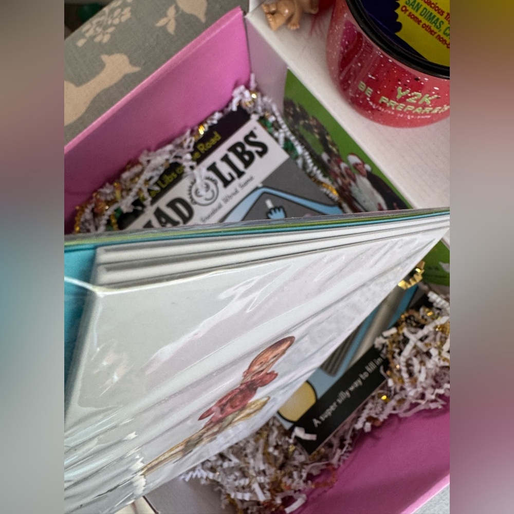 ThirtyAF Nostalgia Box Promo - Picture 7 of 14